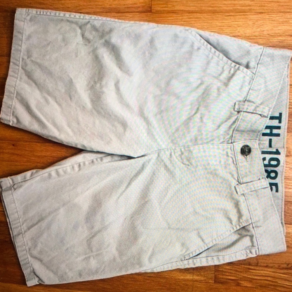 Tommy Hilfiger Boys Tan Beige Chino shorts size 14